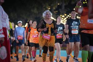 BIB: 83214, 2675, 26916, 25990, 21136, 242
                            <button type="button" onclick="openModal(21500740)" class="btn btn-primary btn-sm float-right btn-popup" data-toggle="modal" data-target=".modal-high-quality">
                        <i class="fas fa-shopping-cart"></i> Add to Cart
                    </button>
                                            <button type="button" onclick="isThisMe(21500740, true)" class="btn btn-success btn-sm float-right btn-popup btn-isme hidden" data-toggle="tooltip" data-placement="bottom" title="นี่คือรูปของคุณใช่ไหม คลิกที่นี่เพื่อเอาเข้าอัลบั้ม">
                        <i class="fas fa-plus"></i> Add to album
                    </button>
                    <button type="button" onclick="isThisMe(21500740, false)" class="btn btn-warning btn-sm float-right btn-popup btn-isnotme hidden">
                        <i class="fas fa-ban"></i> Remove from album
                    </button>